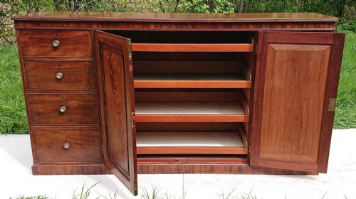 EARLY 19TH CENTURY LINEN PRESS COMPENDIUM ATTRIBUTED TO GILLOWS OF LANCASTER AND LONDON - ADDITIONAL PHOTO 9