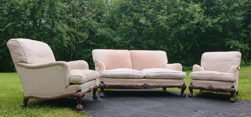 HOWARD AND SONS DEEP SEATED SPECIAL BRIDGEWATER SET OF TWO CHAIRS AND A SOFA STANDING ON BALL AND CLAW FEET - ADDITIONAL PHOTO 2