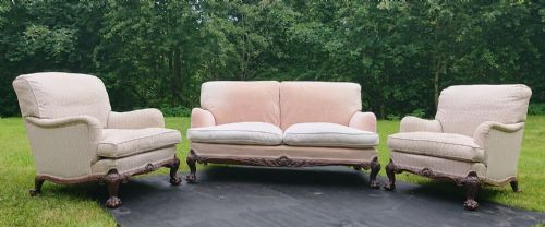 HOWARD AND SONS DEEP SEATED SPECIAL BRIDGEWATER SET OF TWO CHAIRS AND A SOFA STANDING ON BALL AND CLAW FEET - ADDITIONAL PHOTO 5