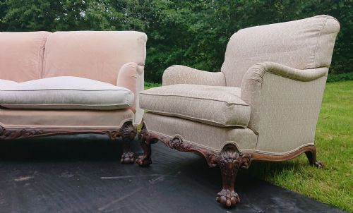 HOWARD AND SONS DEEP SEATED SPECIAL BRIDGEWATER SET OF TWO CHAIRS AND A SOFA STANDING ON BALL AND CLAW FEET - ADDITIONAL PHOTO 7