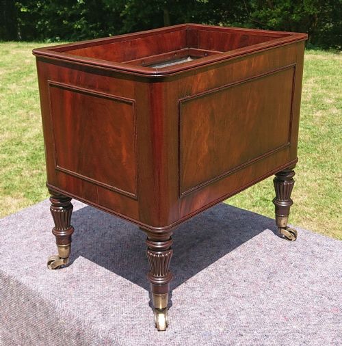 EARLY 19TH CENTURY REGENCY MAHOGANY WINE COOLER CELLARETTE ATTRIBUTED TO GILLOWS OF LANCASTER AND LONDON - ADDITIONAL PHOTO 12