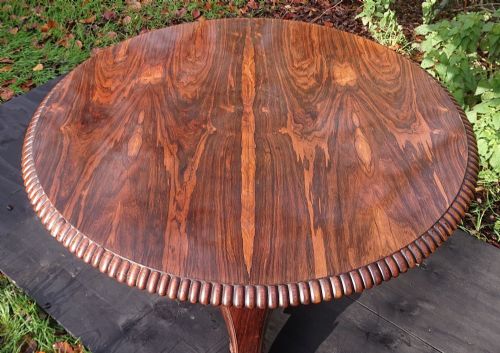 VERY FINE QUALITY REGENCY CENTRE TABLE MADE OF MACASSAR EBONY - ADDITIONAL PHOTO 3