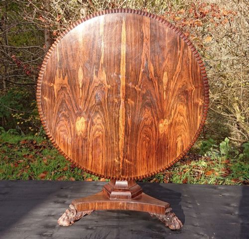VERY FINE QUALITY REGENCY CENTRE TABLE MADE OF MACASSAR EBONY - ADDITIONAL PHOTO 4