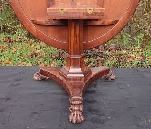 VERY FINE QUALITY REGENCY CENTRE TABLE MADE OF MACASSAR EBONY - ADDITIONAL PHOTO 10