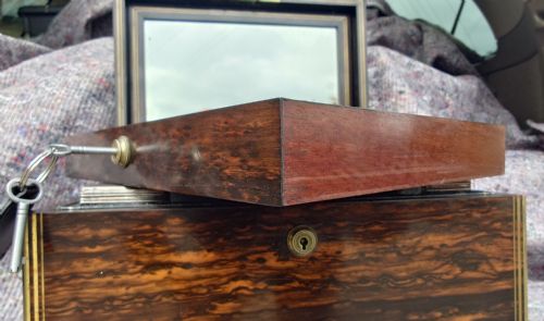 NINETEENTH CENTURY COROMANDEL VANITY CASE DRESSING BOX MADE BY H MITCHELL OF 168 OXFORD STREET LONDON - ADDITIONAL PHOTO 12