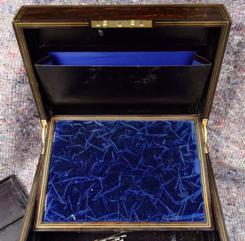 NINETEENTH CENTURY COROMANDEL VANITY CASE DRESSING BOX MADE BY H MITCHELL OF 168 OXFORD STREET LONDON - ADDITIONAL PHOTO 16