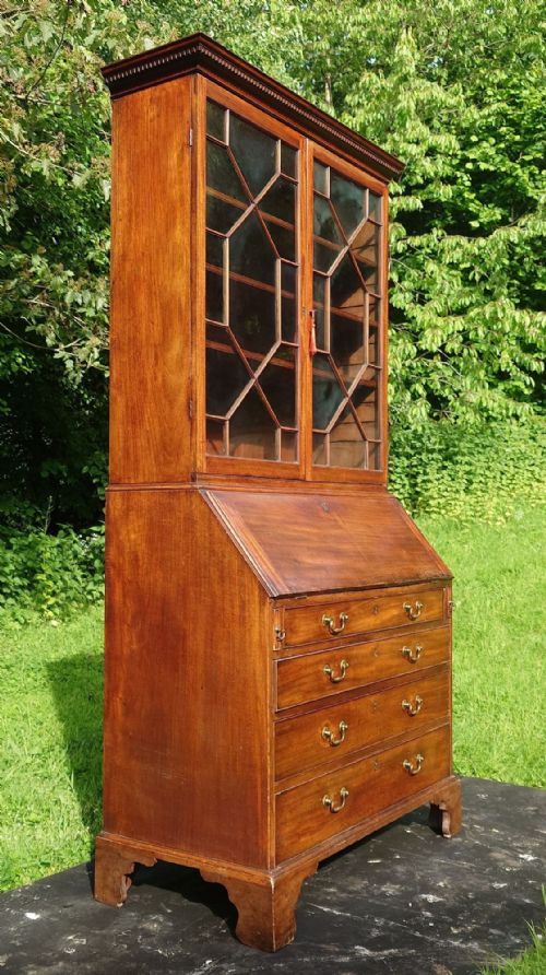GREAT PROPORTION TALL AND SLIM 18TH CENTURY BUREAU BOOKCASE - ADDITIONAL PHOTO 4