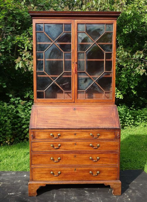 GREAT PROPORTION TALL AND SLIM 18TH CENTURY BUREAU BOOKCASE - ADDITIONAL PHOTO 2