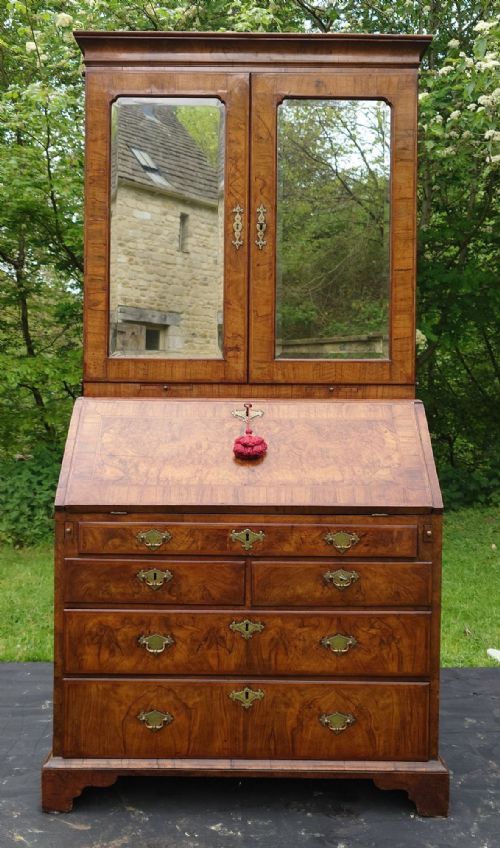 EIGHTEENTH CENTURY WALNUT BUREAU BOOKCASE