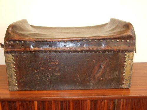 WELLS FARGO STAGECOACH SADDLE TRUNK - ADDITIONAL PHOTO 5