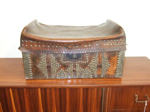 WELLS FARGO STAGECOACH SADDLE TRUNK - ADDITIONAL PHOTO 6