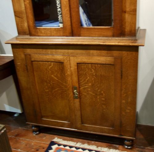 19THC ENGLISH OAK BOOKCASE - ADDITIONAL PHOTO 3