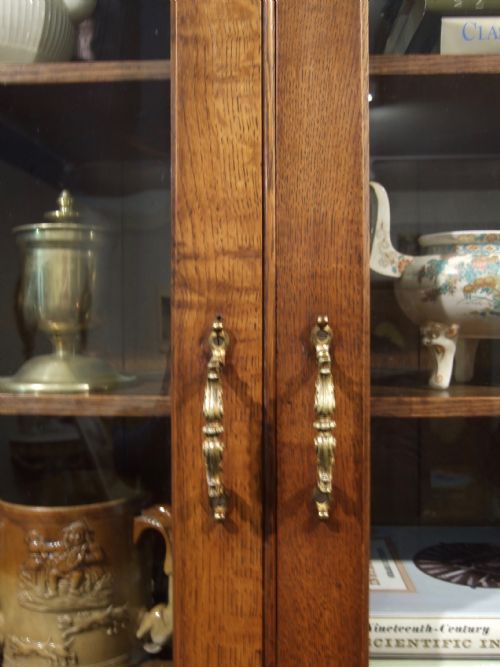 19THC ENGLISH OAK BOOKCASE - ADDITIONAL PHOTO 6