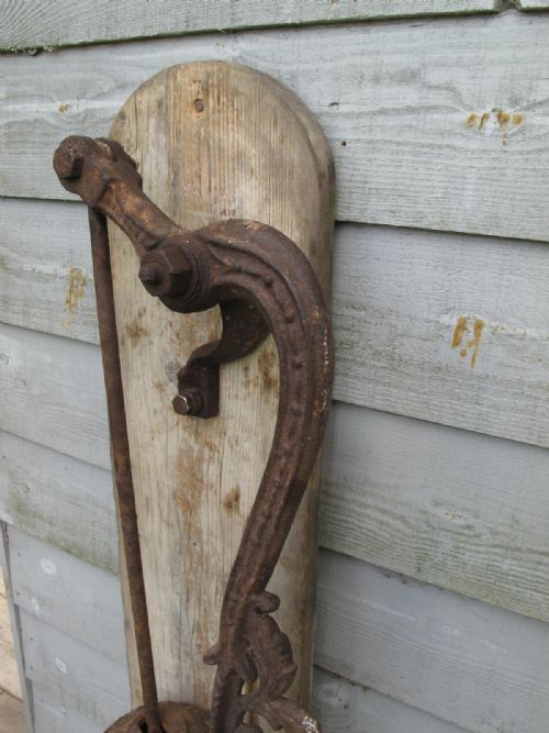 FRENCH HAND WATER PUMP WITH DOLPHIN C1860 - ADDITIONAL PHOTO 7