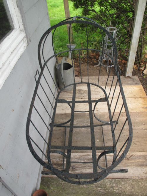 CRADLE WROUGHT IRON BLACKSMITH MADE C 1890 - ADDITIONAL PHOTO 4