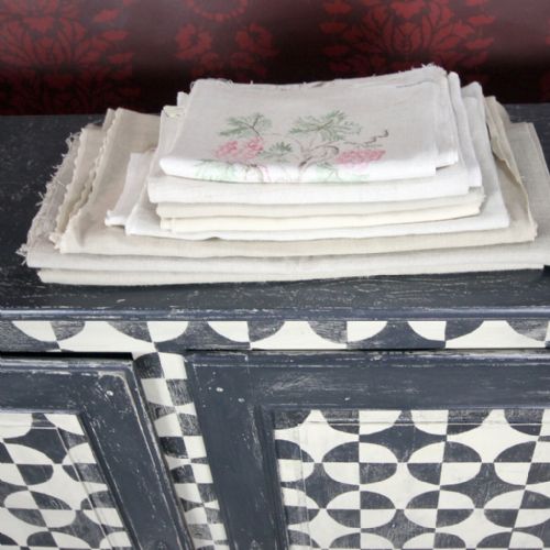 FRENCH BUFFET BLACK AND WHITE DESIGN C 1800 - ADDITIONAL PHOTO 2