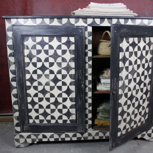 FRENCH BUFFET BLACK AND WHITE DESIGN C 1800 - ADDITIONAL PHOTO 4