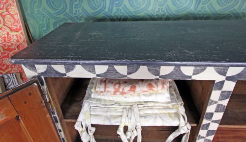 FRENCH BUFFET BLACK AND WHITE DESIGN C 1800 - ADDITIONAL PHOTO 9