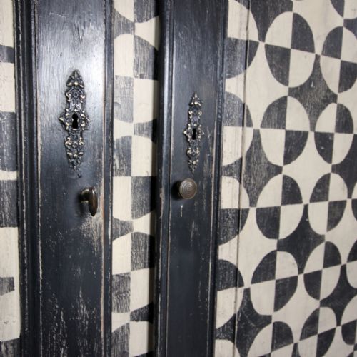 FRENCH BUFFET BLACK AND WHITE DESIGN C 1800 - ADDITIONAL PHOTO 10