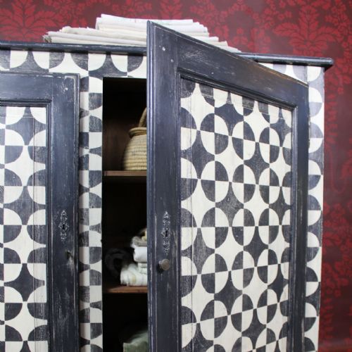 FRENCH BUFFET BLACK AND WHITE DESIGN C 1800 - ADDITIONAL PHOTO 12