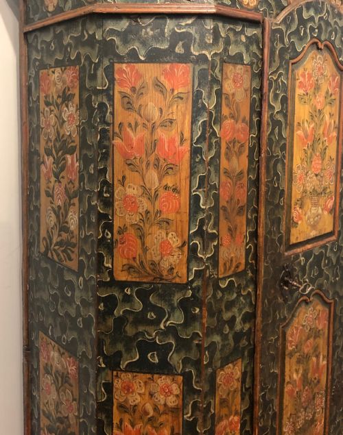 AUSTRIAN EMPIRE ARMOIRE CIRCA 1850 - ADDITIONAL PHOTO 13