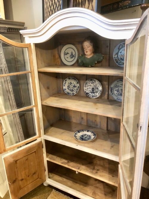 19TH CENTURY WHITECREAM FRENCH VITRINE DISPLAY CABINET - ADDITIONAL PHOTO 3