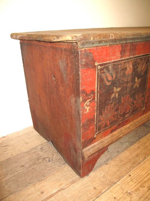PAINTED MARRIAGE CHEST FRENCH CIRCA 1860 - ADDITIONAL PHOTO 2