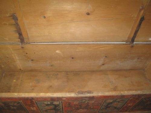 PAINTED MARRIAGE CHEST FRENCH CIRCA 1860 - ADDITIONAL PHOTO 7