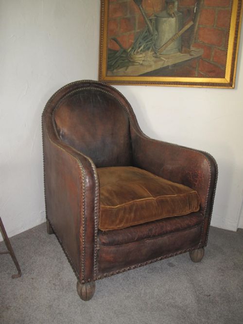 SUPERB FRENCH LEATHER STUDDED ARMCHAIR C 1920 - ADDITIONAL PHOTO 8
