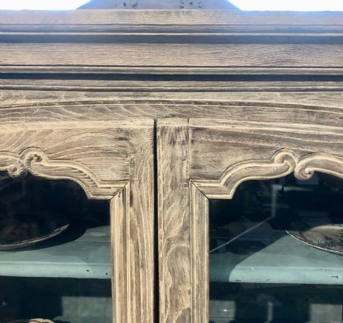 FRENCH LIMED OAK VITRINE 18THC - ADDITIONAL PHOTO 2