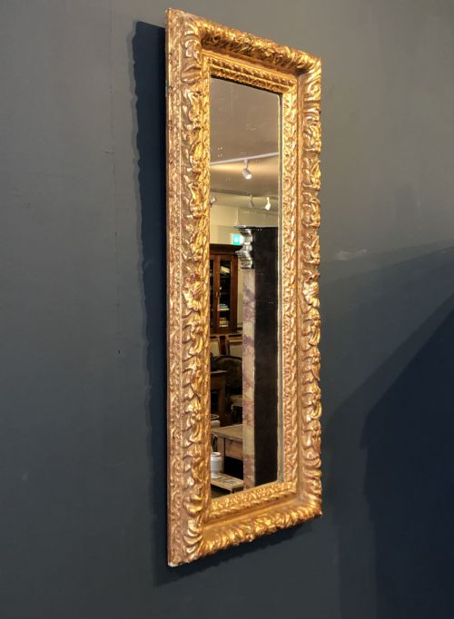 CARVED AND GILDED 18TH CENTURY MIRROR - ADDITIONAL PHOTO 3