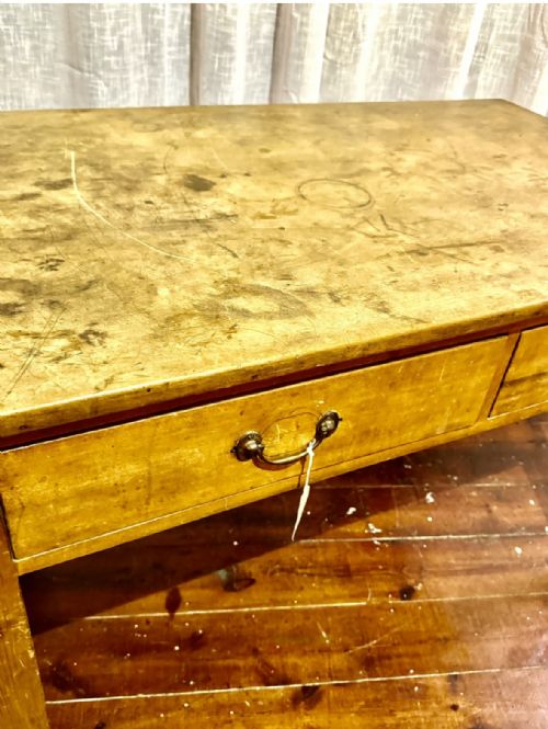 19TH CENTURY SYCAMORE KITCHEN TABLE - ADDITIONAL PHOTO 2