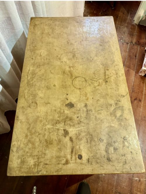 19TH CENTURY SYCAMORE KITCHEN TABLE - ADDITIONAL PHOTO 4