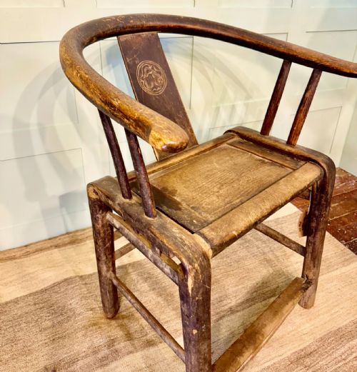 18TH CENTURY CHINESE ARM CHAIR WITH HORSESHOEWISHBONE BACK - ADDITIONAL PHOTO 3
