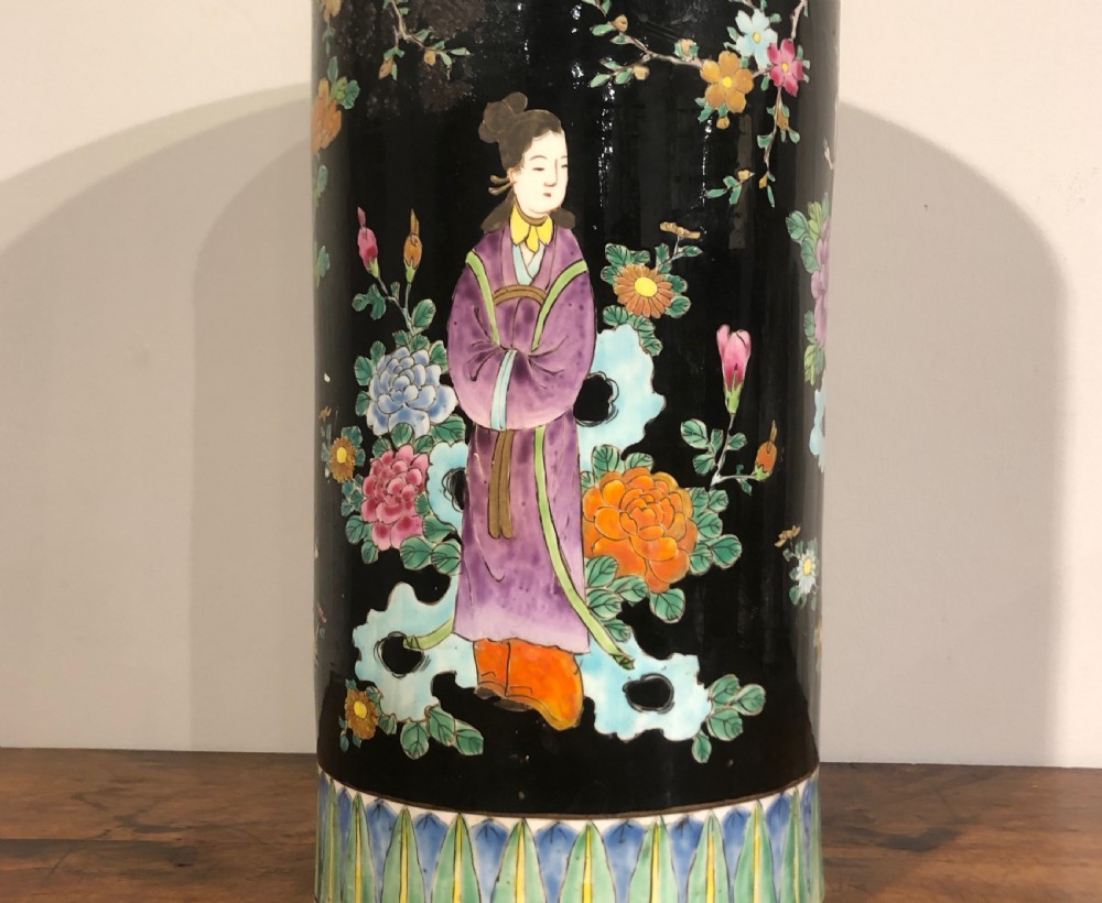 Japanese Large Cylindrical Vase. 19thc. View V