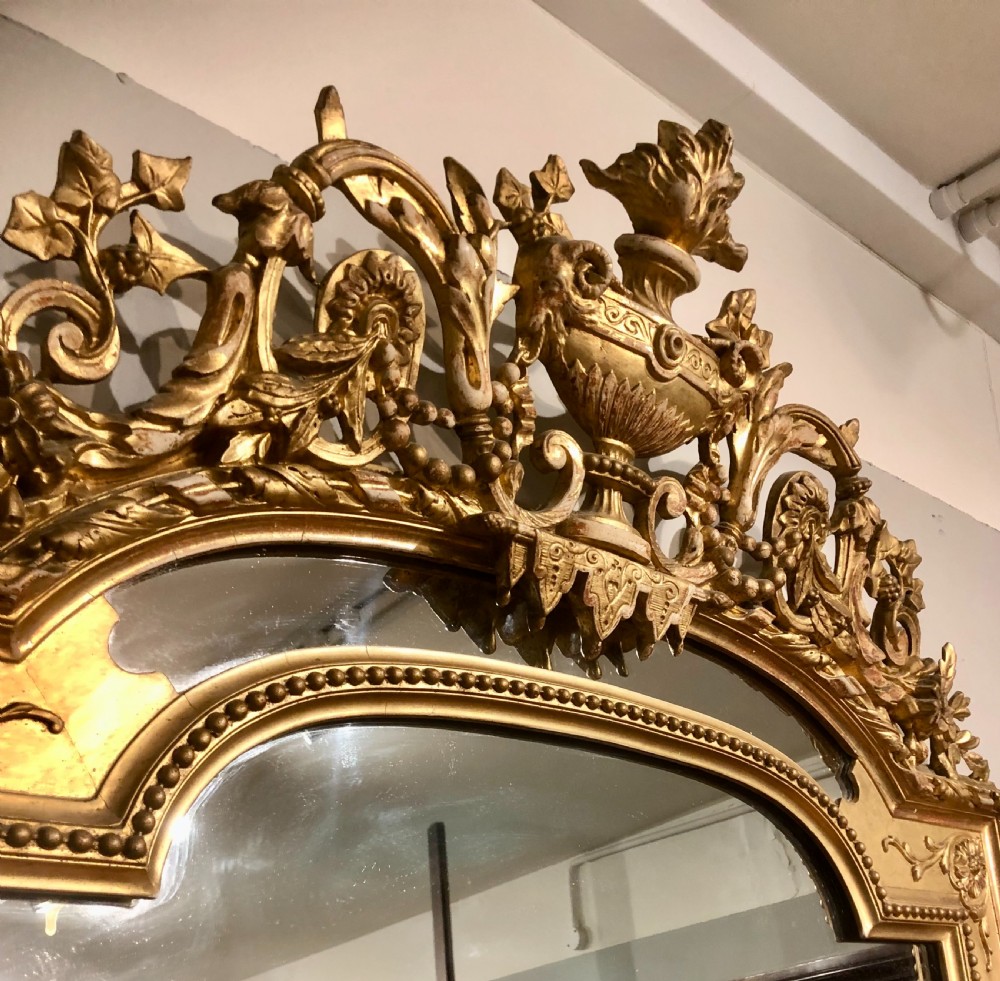 LARGE GILDED MIRROR CIRCA 1880. View VII