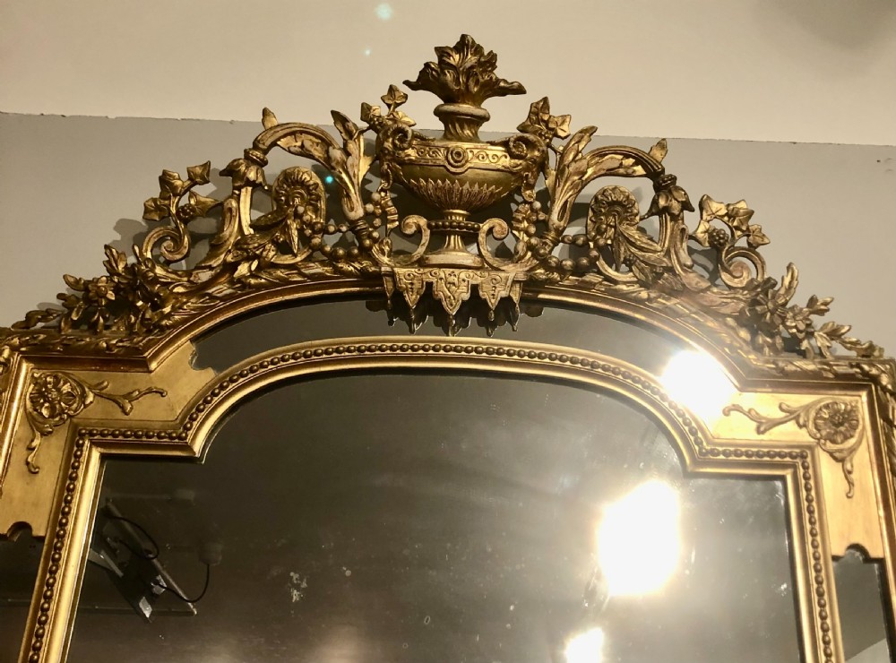 LARGE GILDED MIRROR CIRCA 1880. View IX