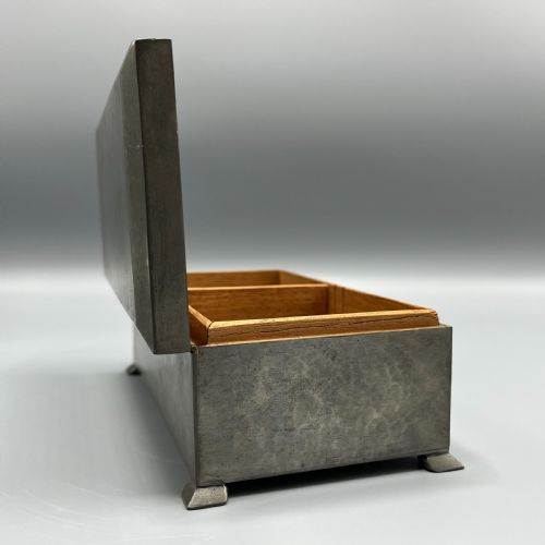 LIBERTY CO ENGLISH PEWTER CIGARETTE BOX TUDRIC 01366 ARTS CRAFTS C 1905 - ADDITIONAL PHOTO 7