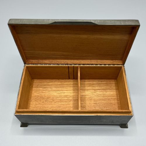 LIBERTY CO ENGLISH PEWTER CIGARETTE BOX TUDRIC 01366 ARTS CRAFTS C 1905 - ADDITIONAL PHOTO 9