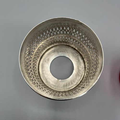 EDWARDIAN QUALITY SILVER PLATED MARMALADE PRESERVE POT WITH CRANBERRY GLASS LINER - ADDITIONAL PHOTO 9