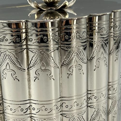 VICTORIAN SILVER PLATED TEA CADDY WITH SCALLOPED BODY - ADDITIONAL PHOTO 10