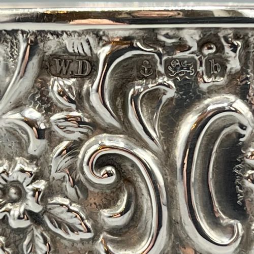 EDWARDIAN SOLID SILVER FOLIATE EMBOSSED CREAM JUG HALLMARKED BIRMINGHAM 1901 - ADDITIONAL PHOTO 8