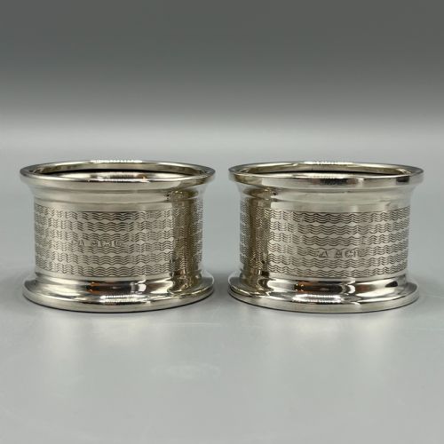 PAIR OF CASED SOLID SILVER NAPKIN RINGS HALLMARKED BIRMINGHAM 1931 - ADDITIONAL PHOTO 8