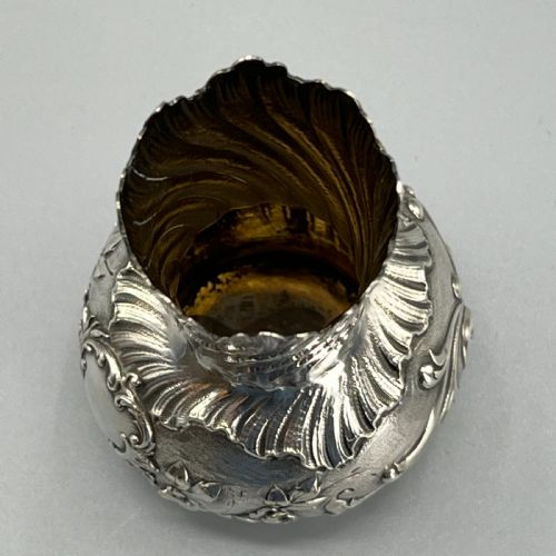ART NOUVEAU SILVER PLATED FOLIATE EMBOSSED BUD VASE - ADDITIONAL PHOTO 13