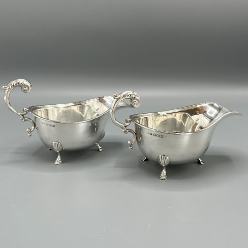 PAIR ART DECO PERIOD SOLID STERLING SILVER SAUCE BOATS - ADDITIONAL PHOTO 1