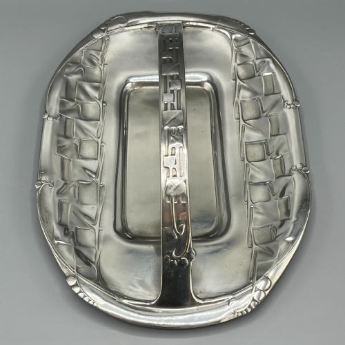 LIBERTY CO TUDRIC ART NOUVEAU PEWTER CAKE BASKET CENTREPIECE 0357 - ADDITIONAL PHOTO 3