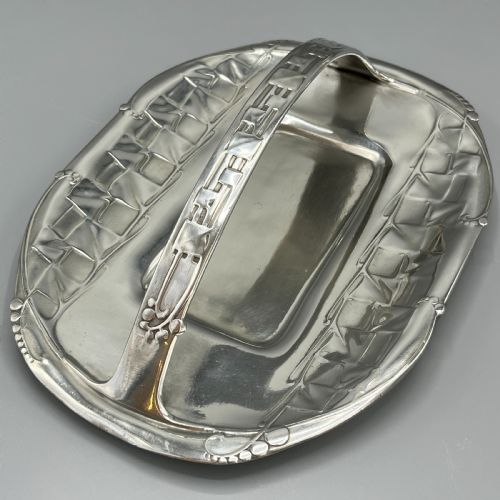 LIBERTY CO TUDRIC ART NOUVEAU PEWTER CAKE BASKET CENTREPIECE 0357 - ADDITIONAL PHOTO 5