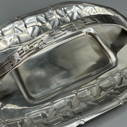 LIBERTY CO TUDRIC ART NOUVEAU PEWTER CAKE BASKET CENTREPIECE 0357 - ADDITIONAL PHOTO 7