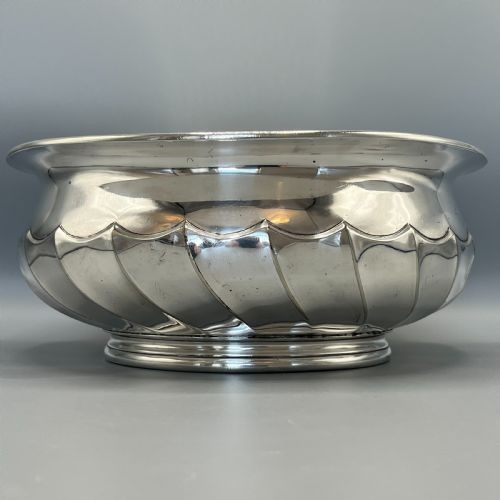 LARGE SILVER PLATED JARDINIERE CENTREPIECE BOWL BY MAPPIN WEBB - ADDITIONAL PHOTO 1