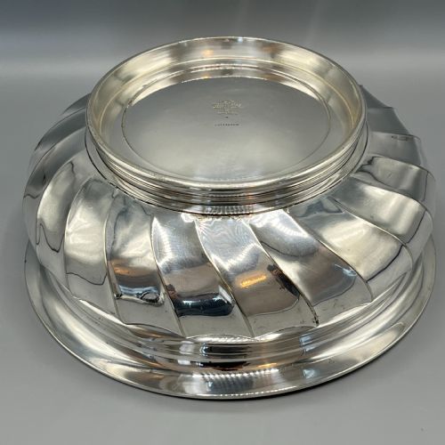 LARGE SILVER PLATED JARDINIERE CENTREPIECE BOWL BY MAPPIN WEBB - ADDITIONAL PHOTO 4